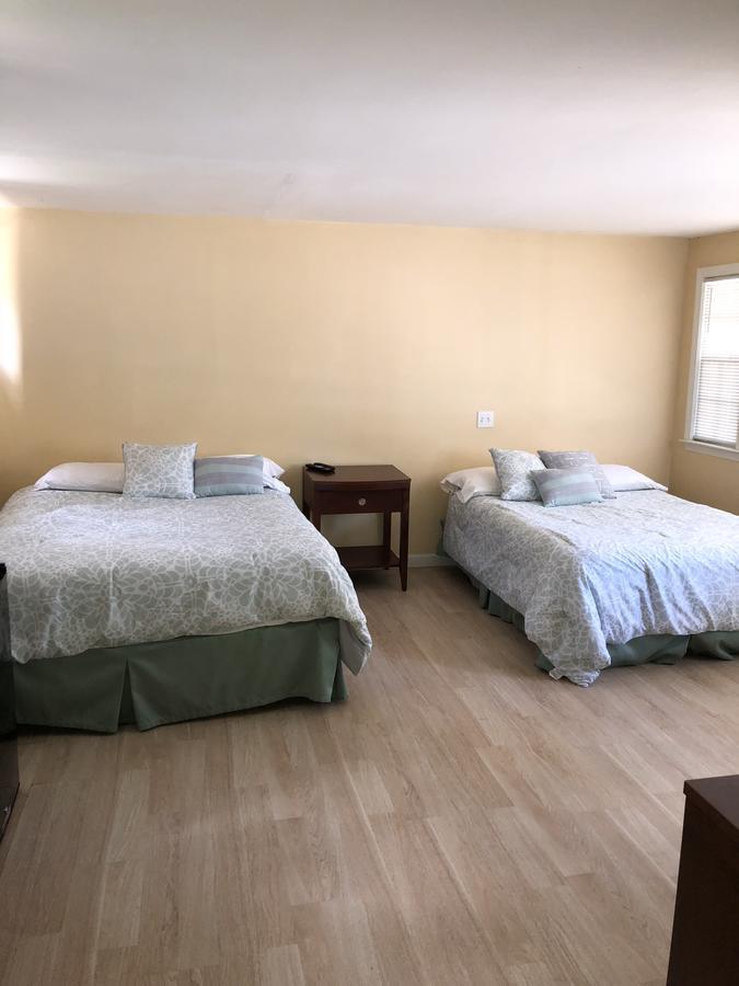 La Plaza Del Sol Motel Mashpee Buitenkant foto